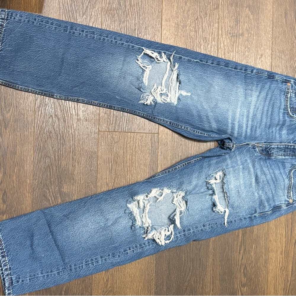Universal Thread Ripped Blue Boyfriend Jeans - Picture 2 of 5